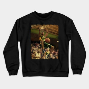 Allen Iverson - Vintage Design Of Basketball Crewneck Sweatshirt